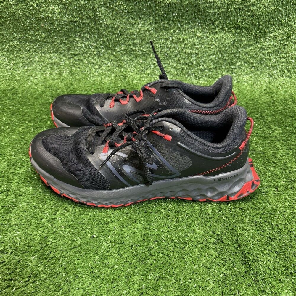 New Balance Fresh Foam Garoé Black True Red Trail Running MTGAROLB Men's Size 10